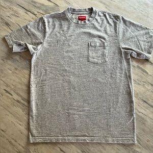 Supreme men’s pocket t-shirt